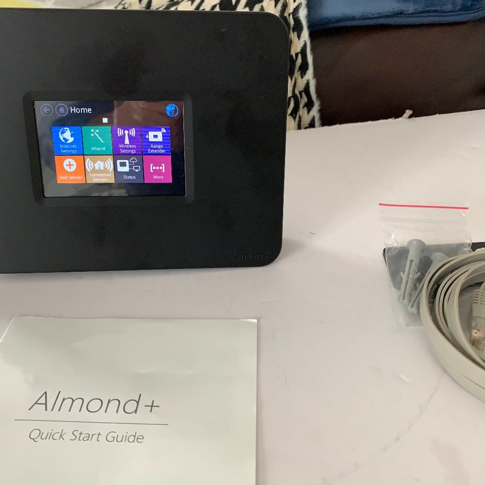 Securifi Almond+ : Long Range Touchscreen Wireless AC Gigabit Router